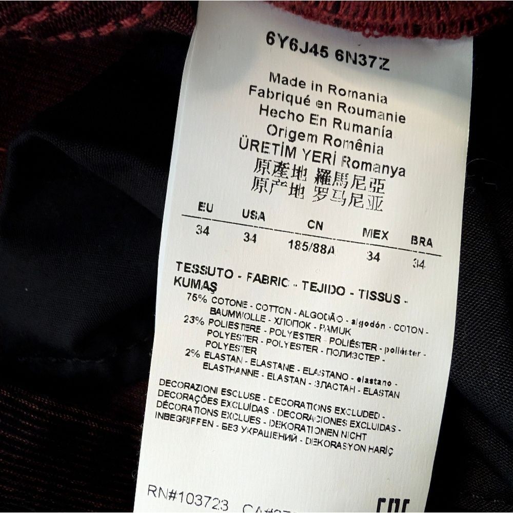 Men's Armani Jeans - Picture 6 of 6